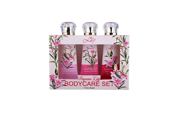 3 in 1 Vanilla & Honey Christmas Spa Self Care Set - Bubble Bath, Hand Cream & Body Scrub for Festive Nourishment view 10