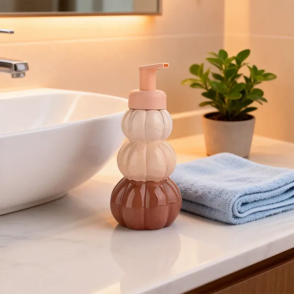 Dispensador de jabón líquido con forma de calabaza - Dispensador de jabón líquido con temática de otoño y Halloween, bonito diseño de cerámica para el baño. 2