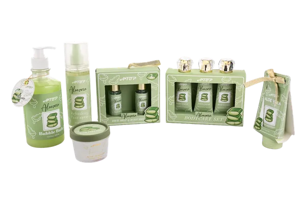 Aloe Vera Body Care Set - Refreshing Bath & Skincare Collection with Bubble Bath, Body Mist, Face Spray, and Gift Box view 1