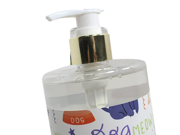 Botanical & Honey Multi-Purpose Pet Shampoo Cleaning & Soothing & Conditioning & Deodorizing for Dogs - Lily Bath view 4